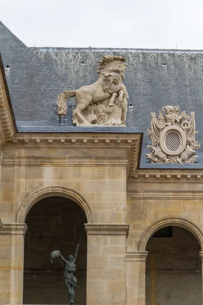 Historic building in Paris France — Stock Photo, Image