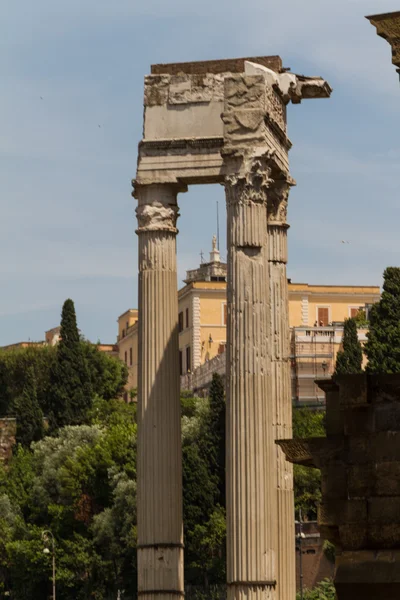 Ruinerna av teatro di marcello, Rom - Italien — Stockfoto