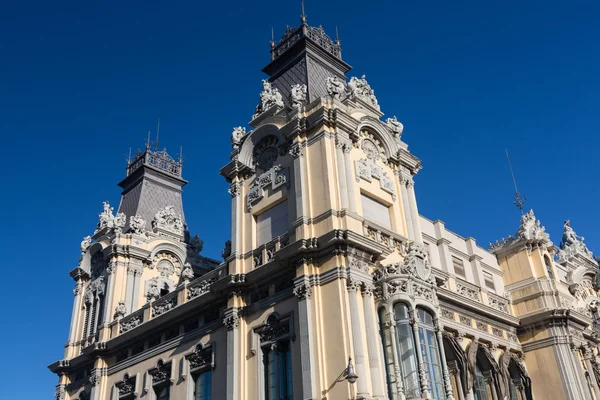 Edificio Puerto de Barcelona en la ciudad de Barcelona (España) ) —  Fotos de Stock