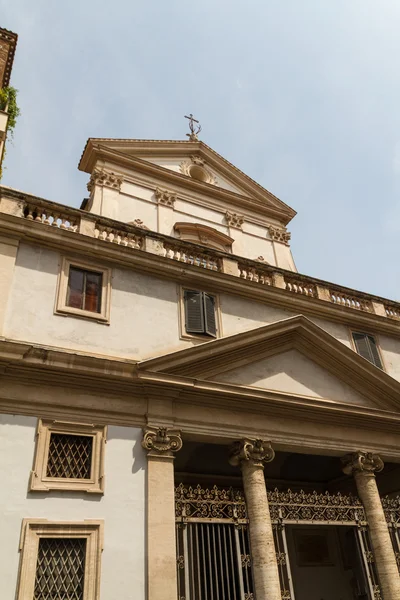 Grande igreja no centro de Roma, Itália . — Fotografia de Stock