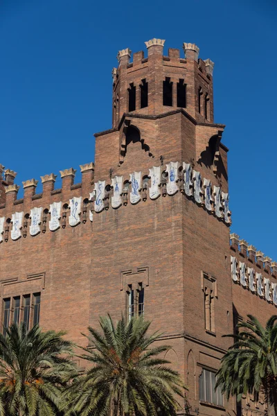 Barcelona ciudadela drei drachenburg von domenech i montaner architekt — Stockfoto