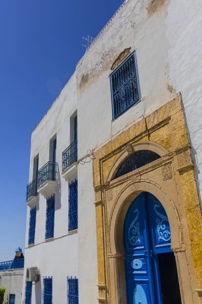 阿拉伯文老城在突尼斯-西迪布说： — 图库照片