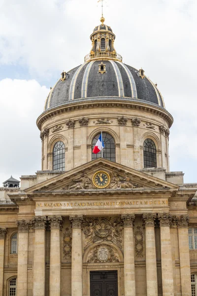 Historic building in Paris France — Stock Photo, Image