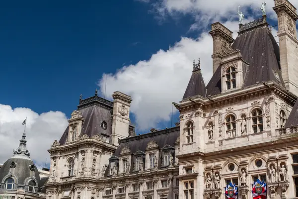 Edificio histórico en París Francia —  Fotos de Stock