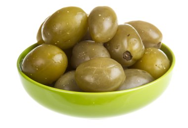 Beyaz arka plan üzerinde izole turşusu domates