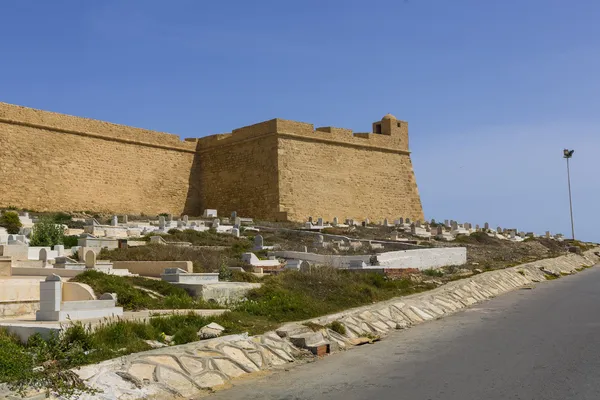 Velha ruína da fortaleza em Mahdia Tunis — Fotografia de Stock
