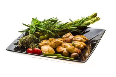 kuşkonmaz, limon, nane ve biberiye ile tarak