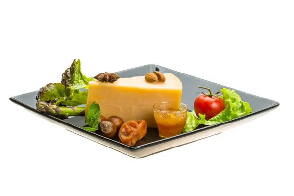 Vieux fromage à pâte dure — Photo