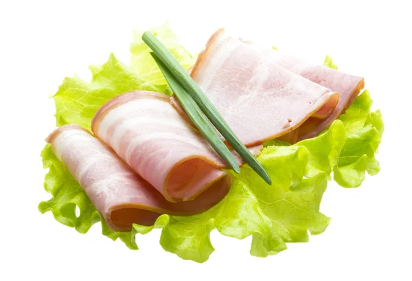 Bacon com folhas de salada — Fotografia de Stock