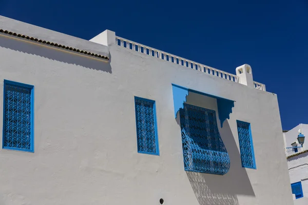 Cidade árabe velha na Tunísia Sidi Bu Said — Fotografia de Stock