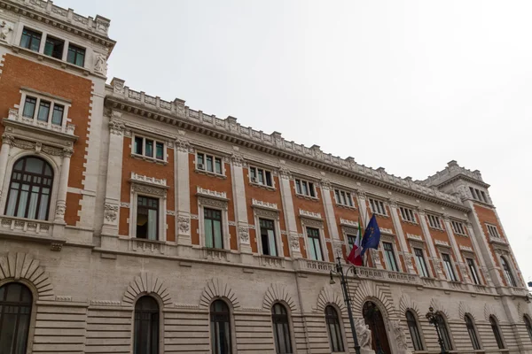 Roma, Italia. Dettagli architettonici tipici della città vecchia — Foto Stock