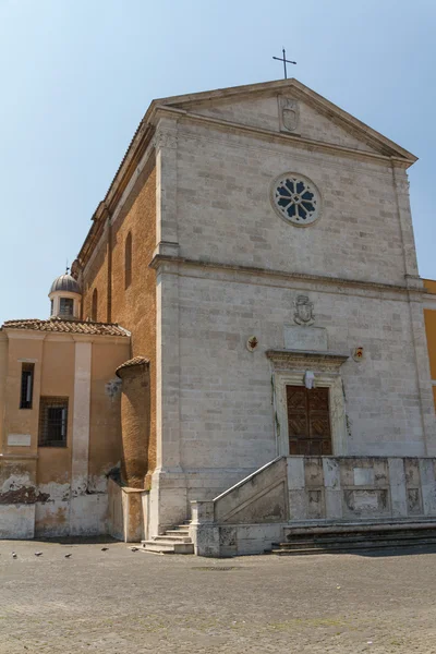 ローマ、イタリア。旧市街の典型的なアーキテクチャの詳細 — ストック写真