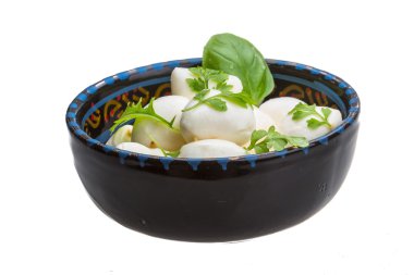 mozzarella otlar ile