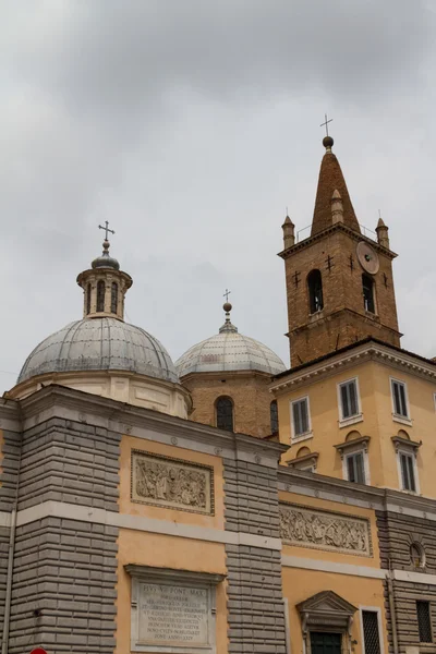 Piazza del Popolo v Římě — Stock fotografie