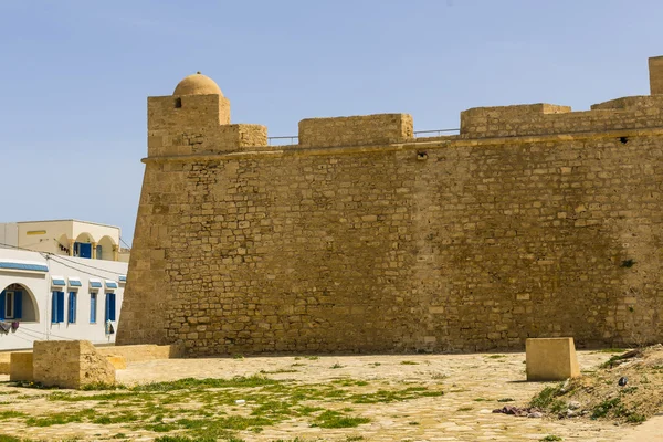 Gamla fortess ruin i mahdia tunis — Stockfoto