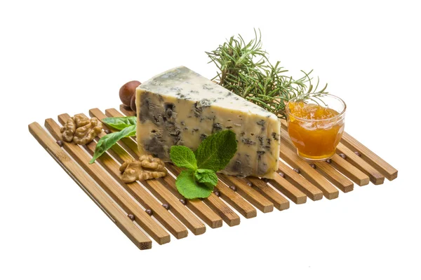 Dor plísňový sýr s bylinkami, ořechy a medem — Stock fotografie