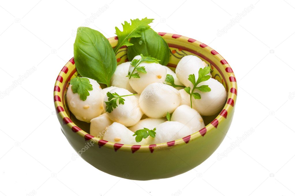 Mozzarella with herbs