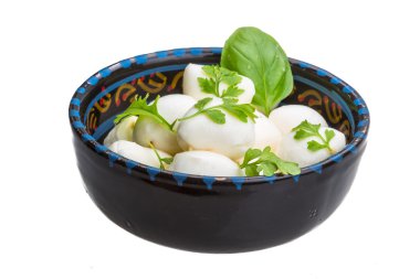 mozzarella otlar ile