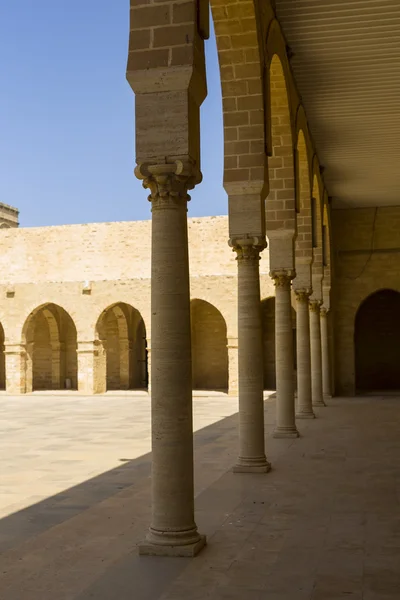 Hlavní staré moscue v mahdia Tunisko — Stock fotografie