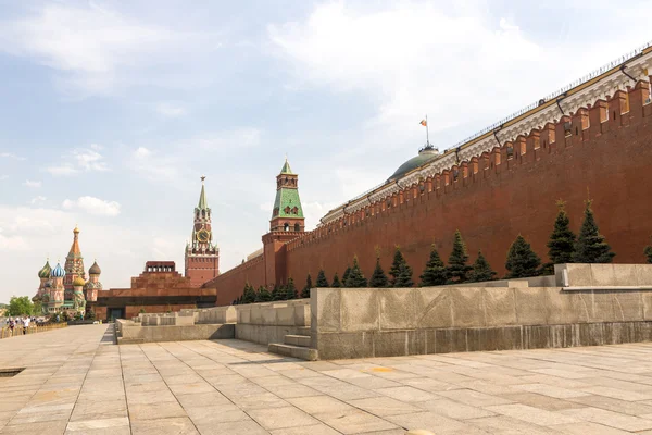 Torre Spasskaya en la Plaza Roja —  Fotos de Stock