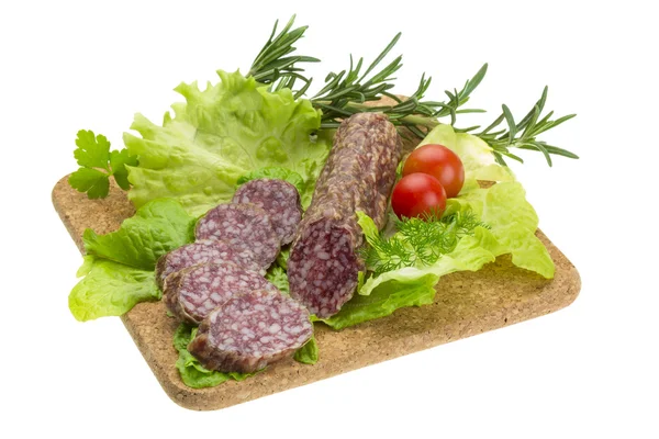 Salame con rosmarino, insalata e pomodori — Foto Stock