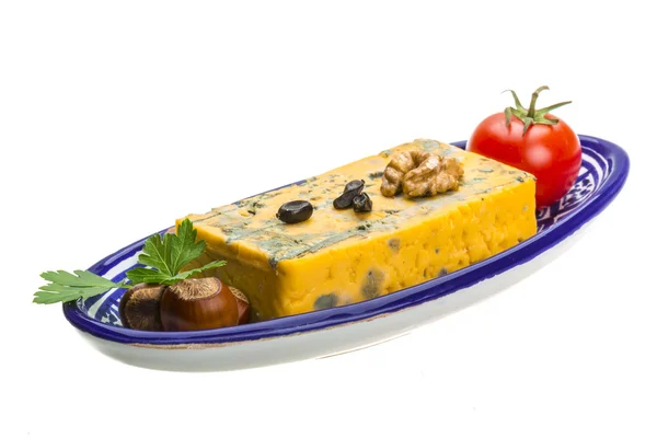 Gouden kaas met mal — Stockfoto