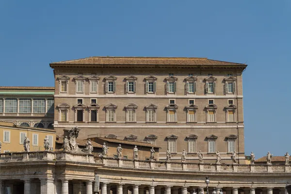 Edifícios no Vaticano, a Santa Sé dentro de Roma, Itália. Parte de S — Fotografia de Stock