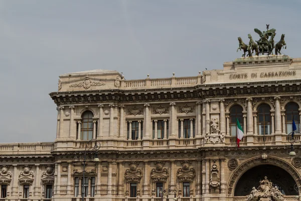 Rome, Italie. Détails architecturaux typiques de la vieille ville — Photo