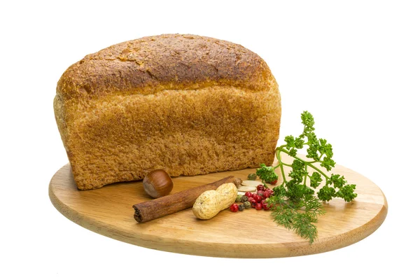 Chleb z natką pietruszki i orzechów — Zdjęcie stockowe