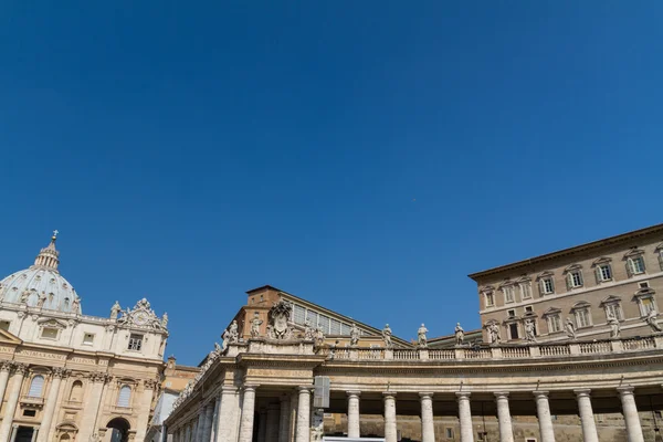 Budynki w Watykanie, Stolicy Apostolskiej w Rzymie, Włochy. — Zdjęcie stockowe