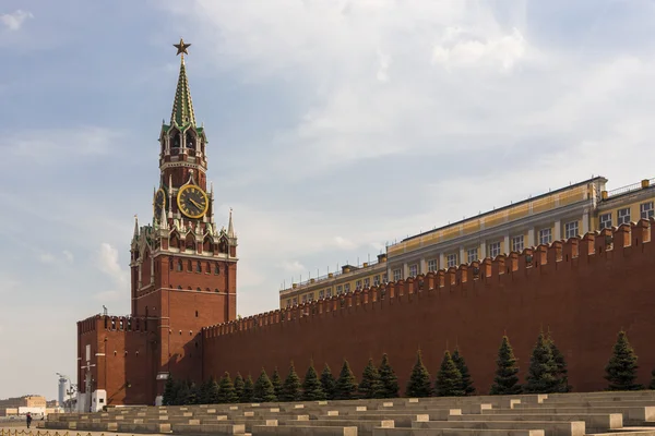 Torre Spasskaya en la Plaza Roja —  Fotos de Stock