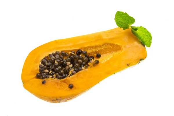Спелые папайи — стоковое фото