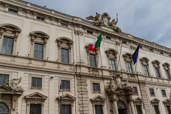 Rom, samråden i quirinale kvadrat. — Stockfoto