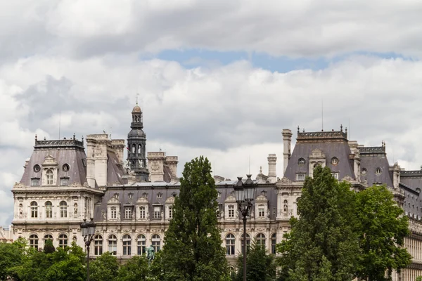 W zabytkowym budynku w Paryżu Francja — Zdjęcie stockowe