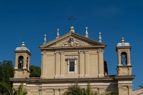 イタリア、ローマ中心地の素晴らしい教会. — ストック写真