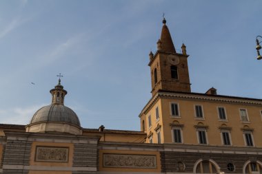 Roma 'daki Piazza del Popolo