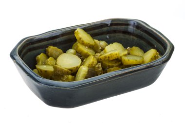 Marine salatalık doğranmış