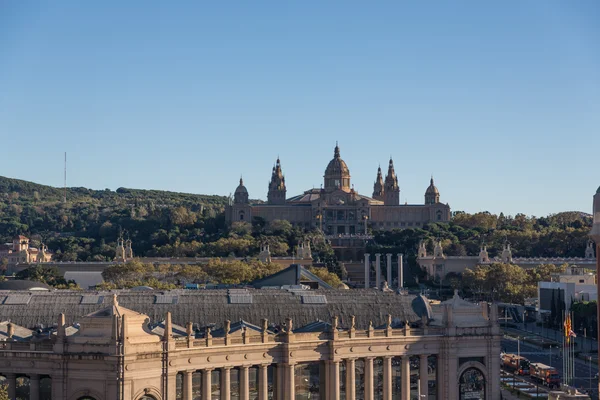 Fachadas de edifícios de grande interesse arquitetônico na cidade — Fotografia de Stock