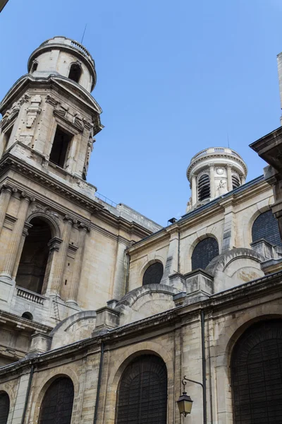 Ιστορικό κτήριο στο Παρίσι Γαλλία — Φωτογραφία Αρχείου