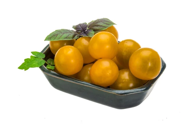 Yellow bright cherry tomato — Stock Photo, Image