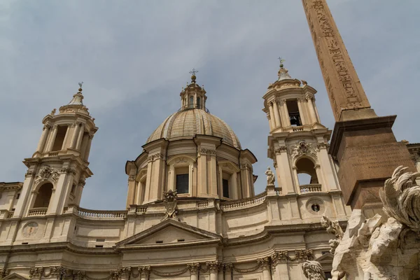 Święty agnese w agone w piazza navona — Zdjęcie stockowe