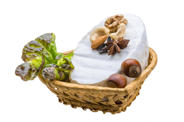 Свежий сыр бри
