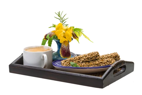 Ontbijt met koffie en zonnebloem zaden dessert — Stockfoto