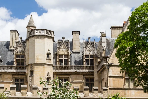 Edificio histórico en París Francia — Foto de Stock