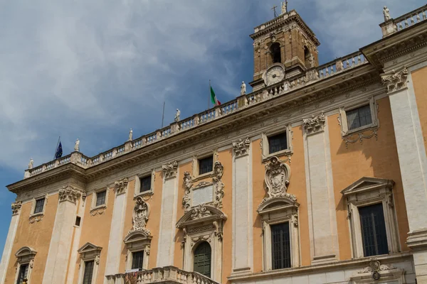 Площадь Кампидольо (Piazza del Campidoglio) в Риме, Италия — стоковое фото