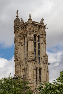 Tarihi bina Paris'te Fransa
