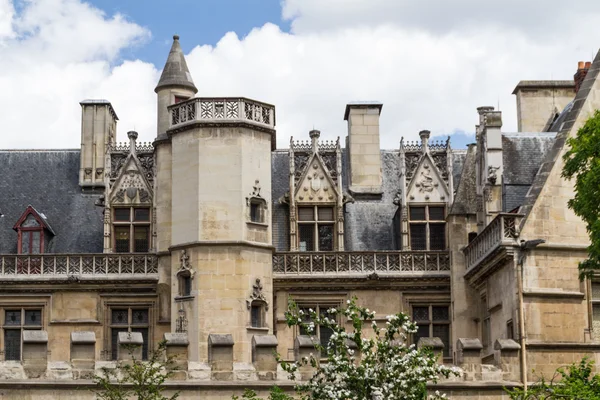 Palazzo storico a Parigi Francia — Foto Stock