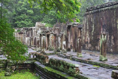 Angkor wat karmaşık