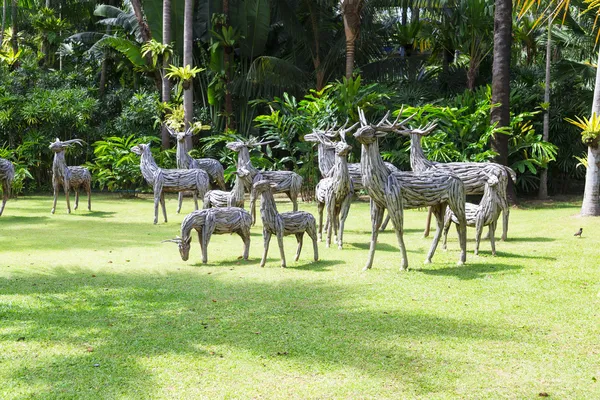 Nong nooch tropikal Bahçe