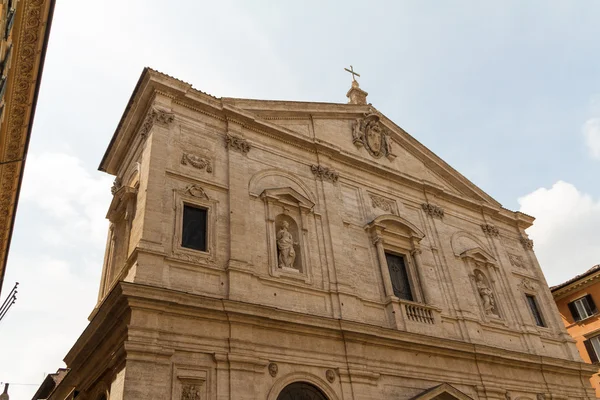 Suuri kirkko Rooman keskustassa, Italia . — kuvapankkivalokuva